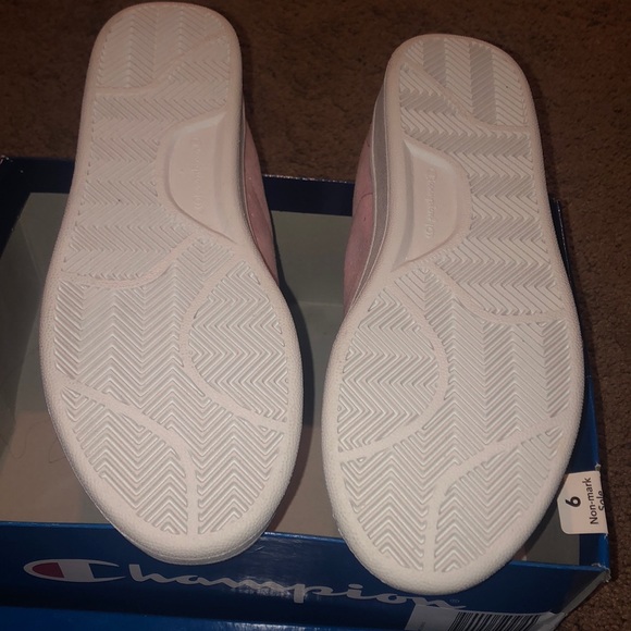 Brand new pink champion shoes - Picture 4 of 4